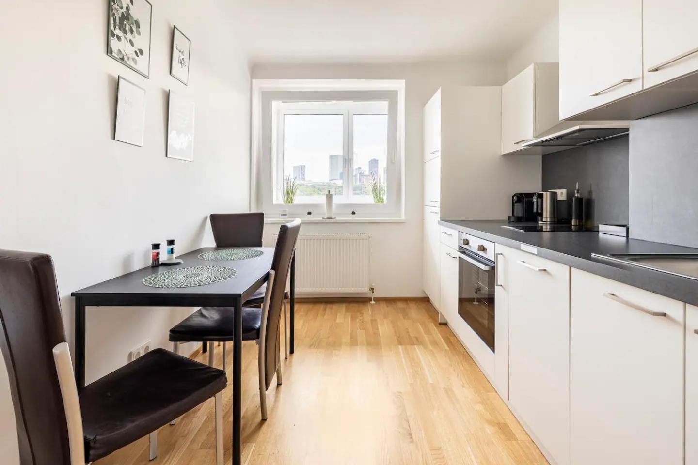 Eddie's Premium & Sweet - Contactless Self-check-in Apartament Viena